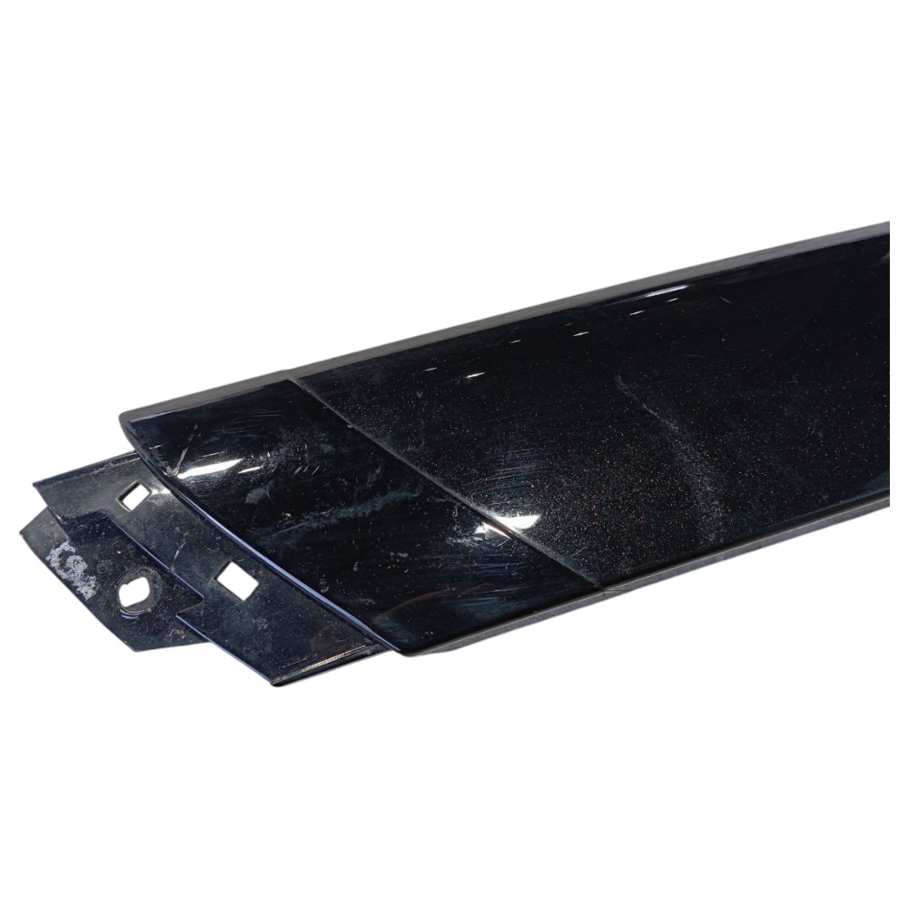 Moldura Porta Esquerda Land Rover Defender 2022 V645 5