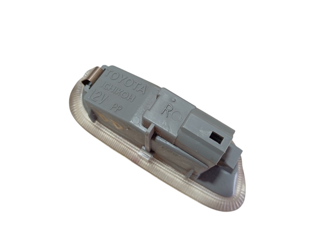 Luz Cortesia Porta Diant Direita Land Cruiser Prado 05 V620 1