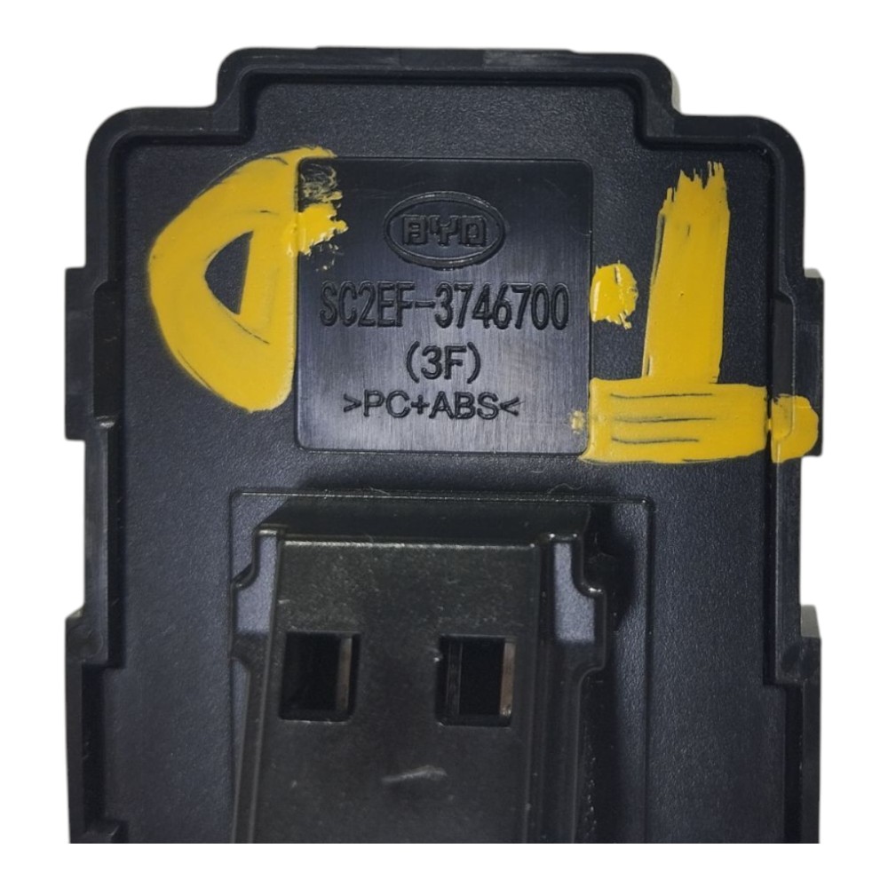 Botao Vidro Traseiro Direito Byd Dolphin Mini 2024 2025 V634 4
