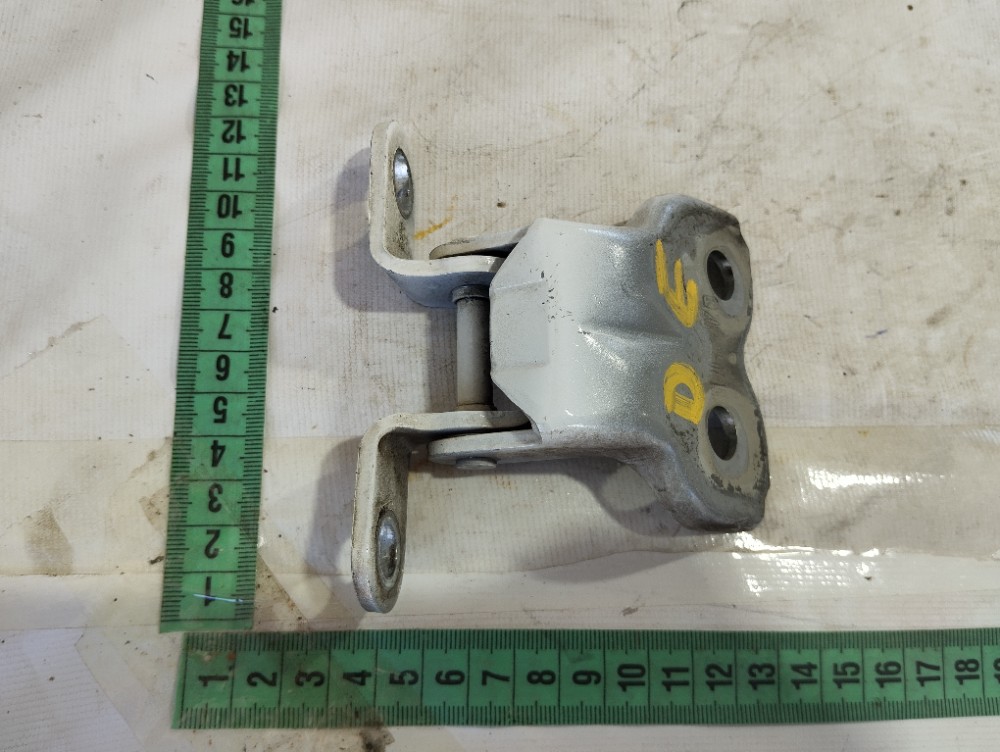 Dobradiça Porta Dianteira Esquerdo Jac Ejs1 2022 2024 V616 9