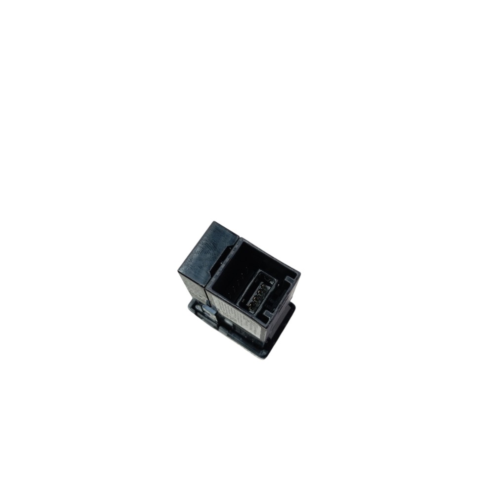 Entrada Usb Painel Toyota Yaris 2019 A 2025 4