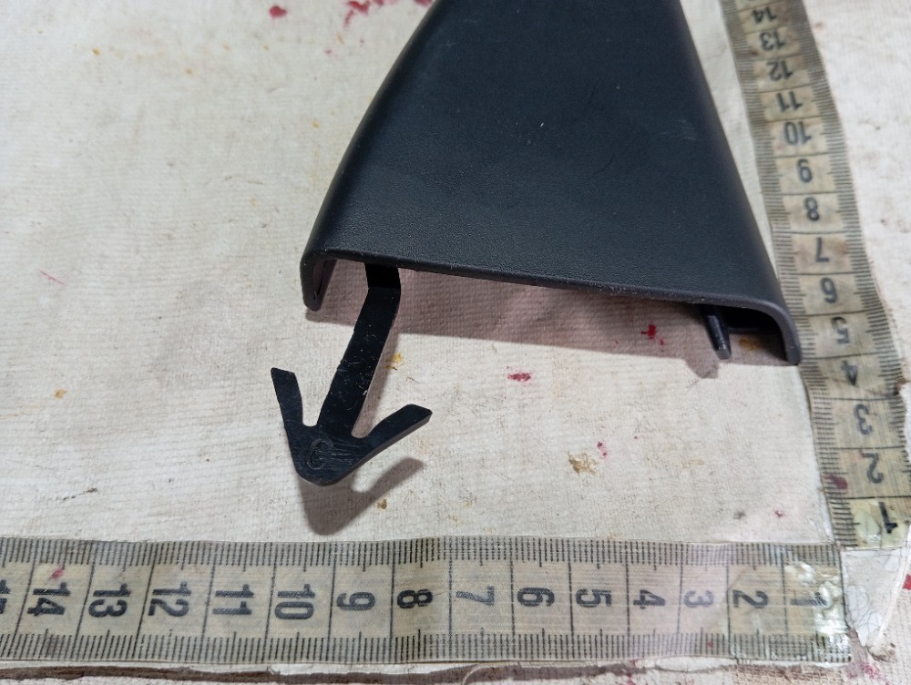 Acabamento Porta Traseira Esquerda Renault Zoe Neo 2023 V617 7