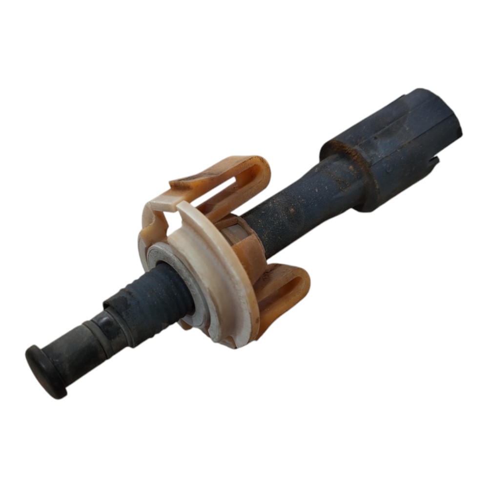 Sensor Do Capô Chrysler Grand Caravan 2003 3.3 V578 4