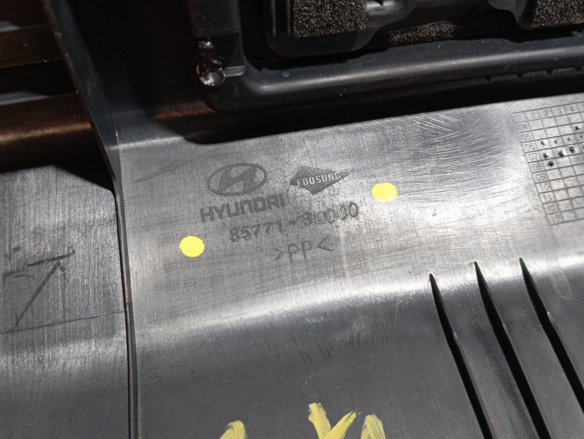 Acabamento Porta Malas Hyundai Azera 3.3 2009 V595 7
