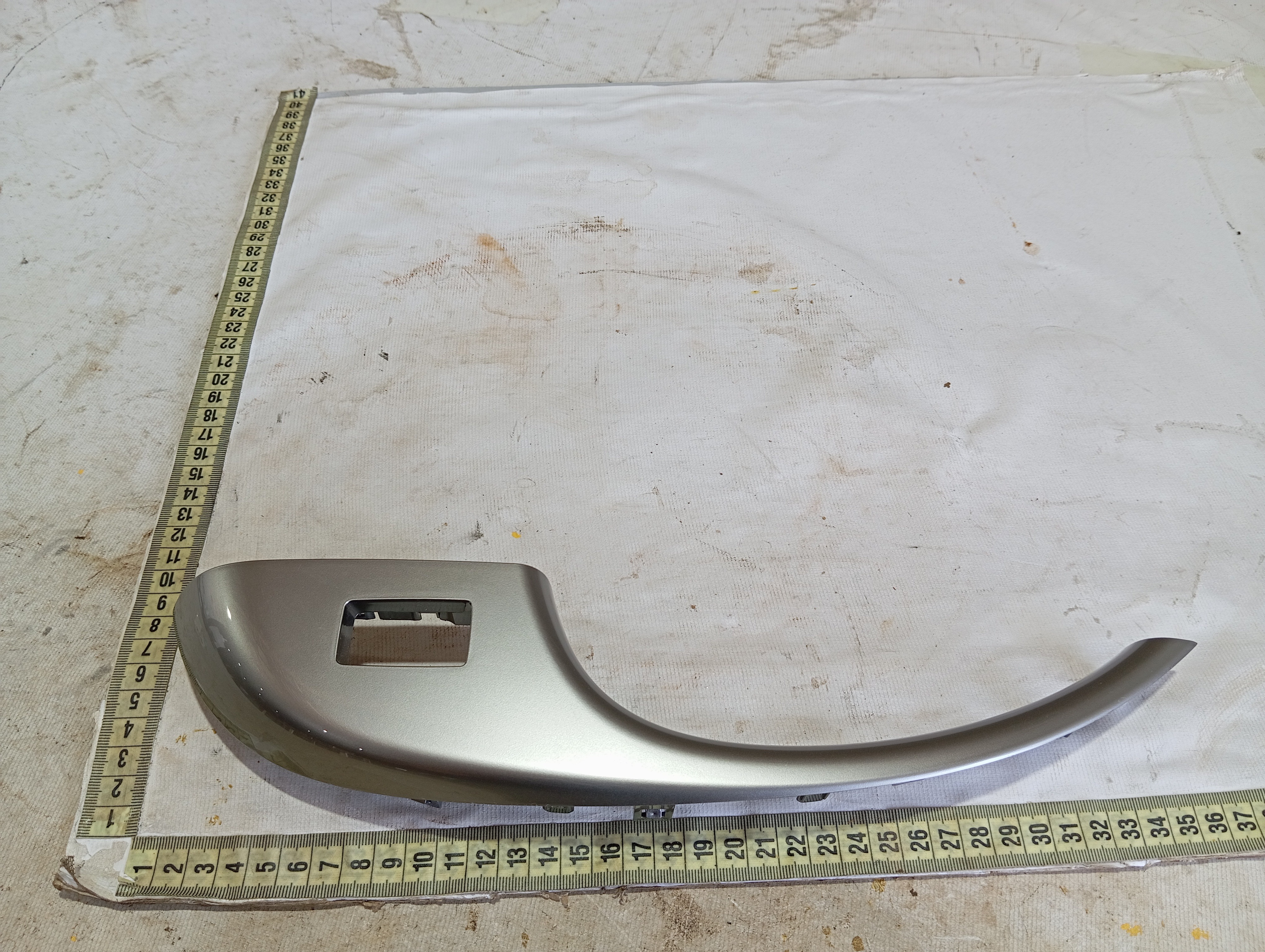 Moldura Botão Porta Tras Direita Byd Dolphin Gs 2024 25 V596 10