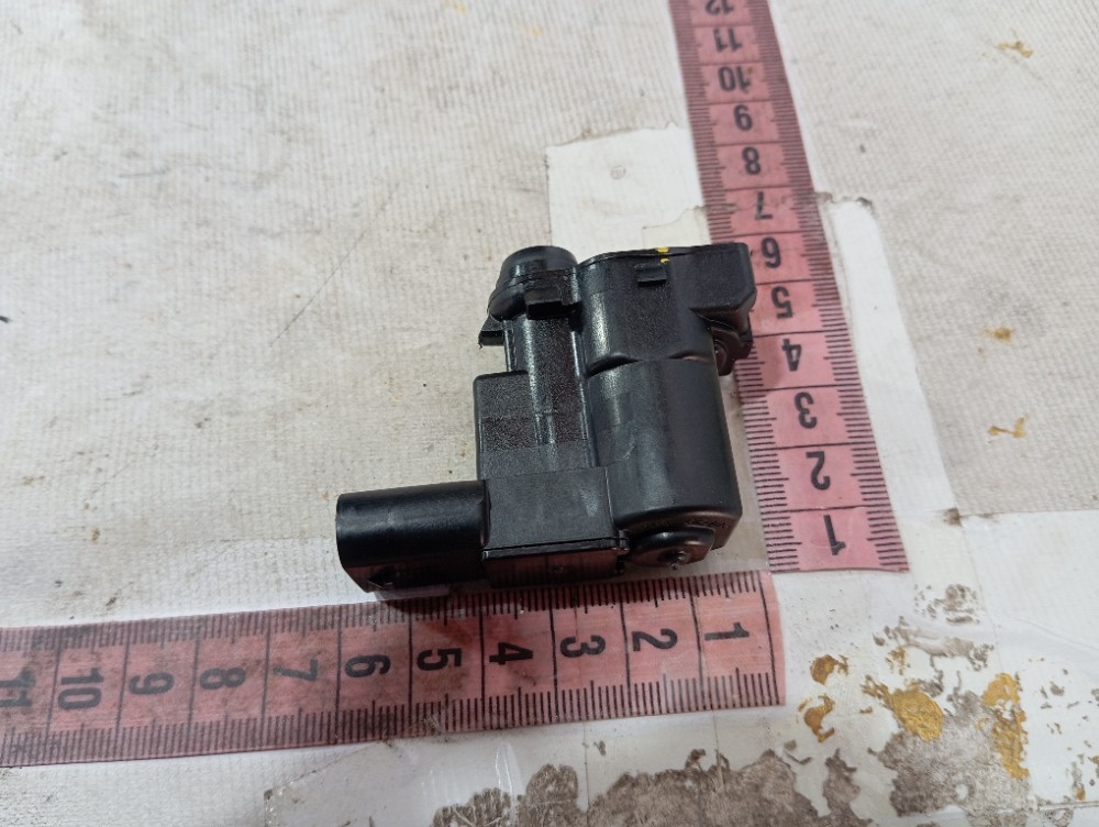 Motor Trava Portinhola Land Rover Defender 2022 V645 6