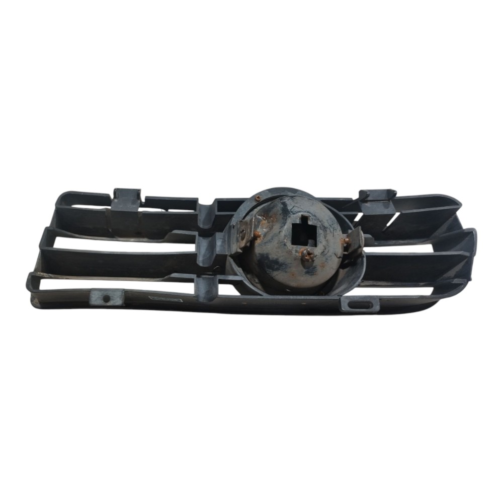 Moldura Farol Milha Esquerdo Vw Golf 2002 V373 2