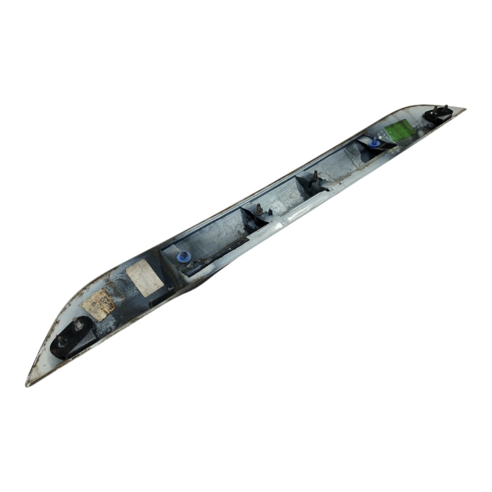 Moldura Aplique Tampa Traseira Renault Zoe 2023 V639 6