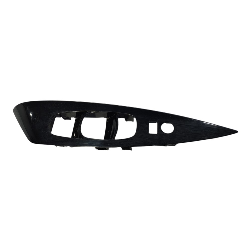 Moldura Botao Porta Dianteiro Esquerda Nissan Leaf 2023 V632 1