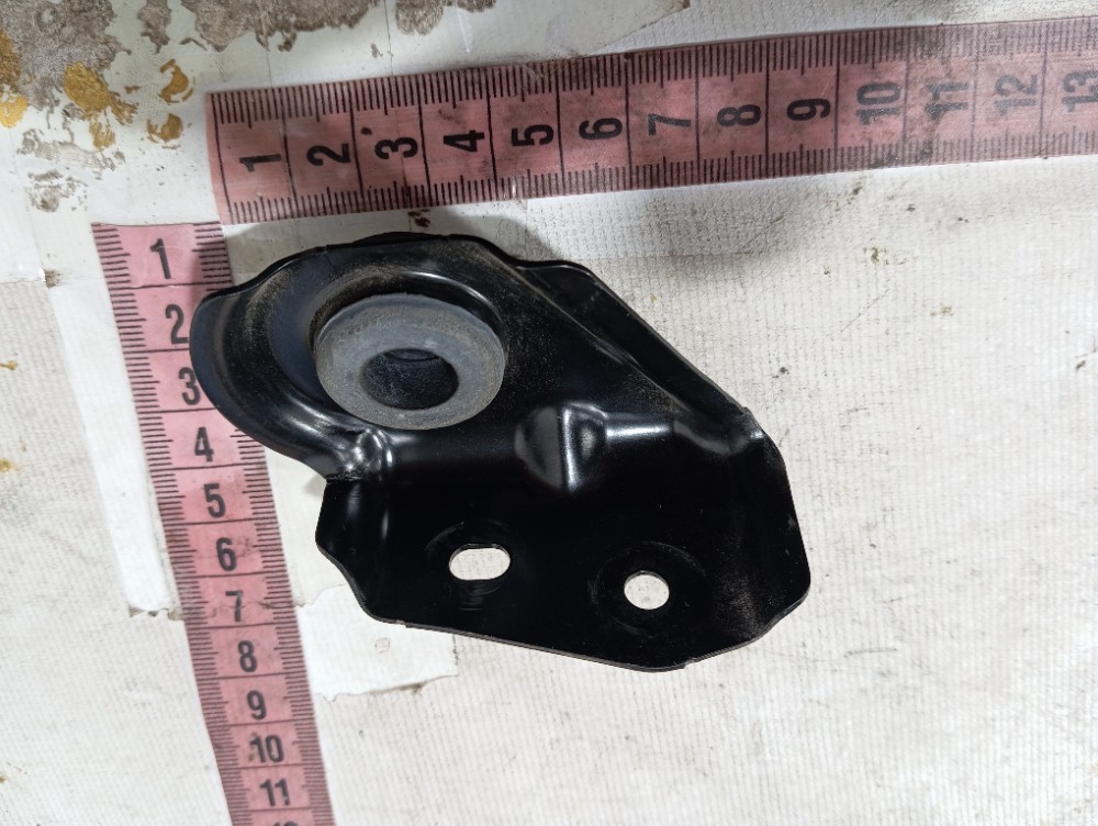 Suporte Esquerdo Radiador Honda Hrv Exl 2023 2025 V644 7