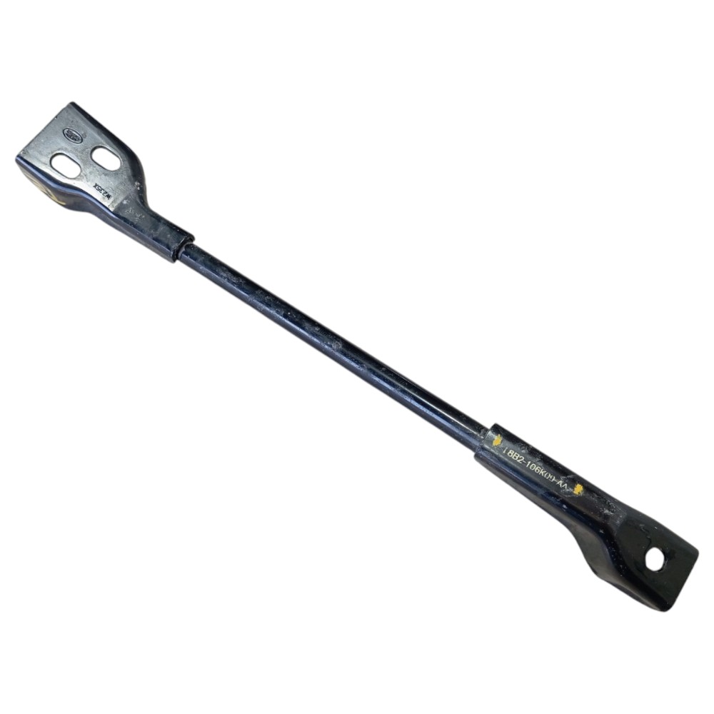 Travessa esquerda quadro traseiro Rover Defender 2022 V645 7