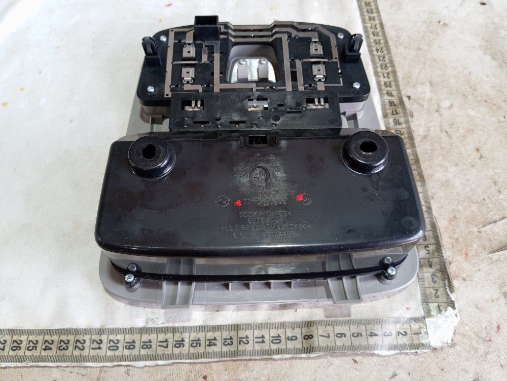 Luz Cortesia Ssangyong Xlv Dlx 2018 V612 7