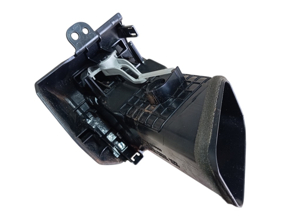 Difusor Ar Esquerdo Toyota Land Cruiser Prado 2005 V620 2