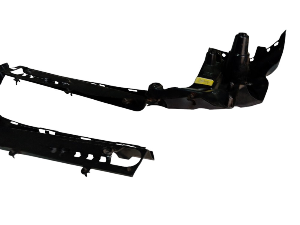 Guia Central Parachoque Traseiro Bmw X4 30i 2.0 2019 V350 2
