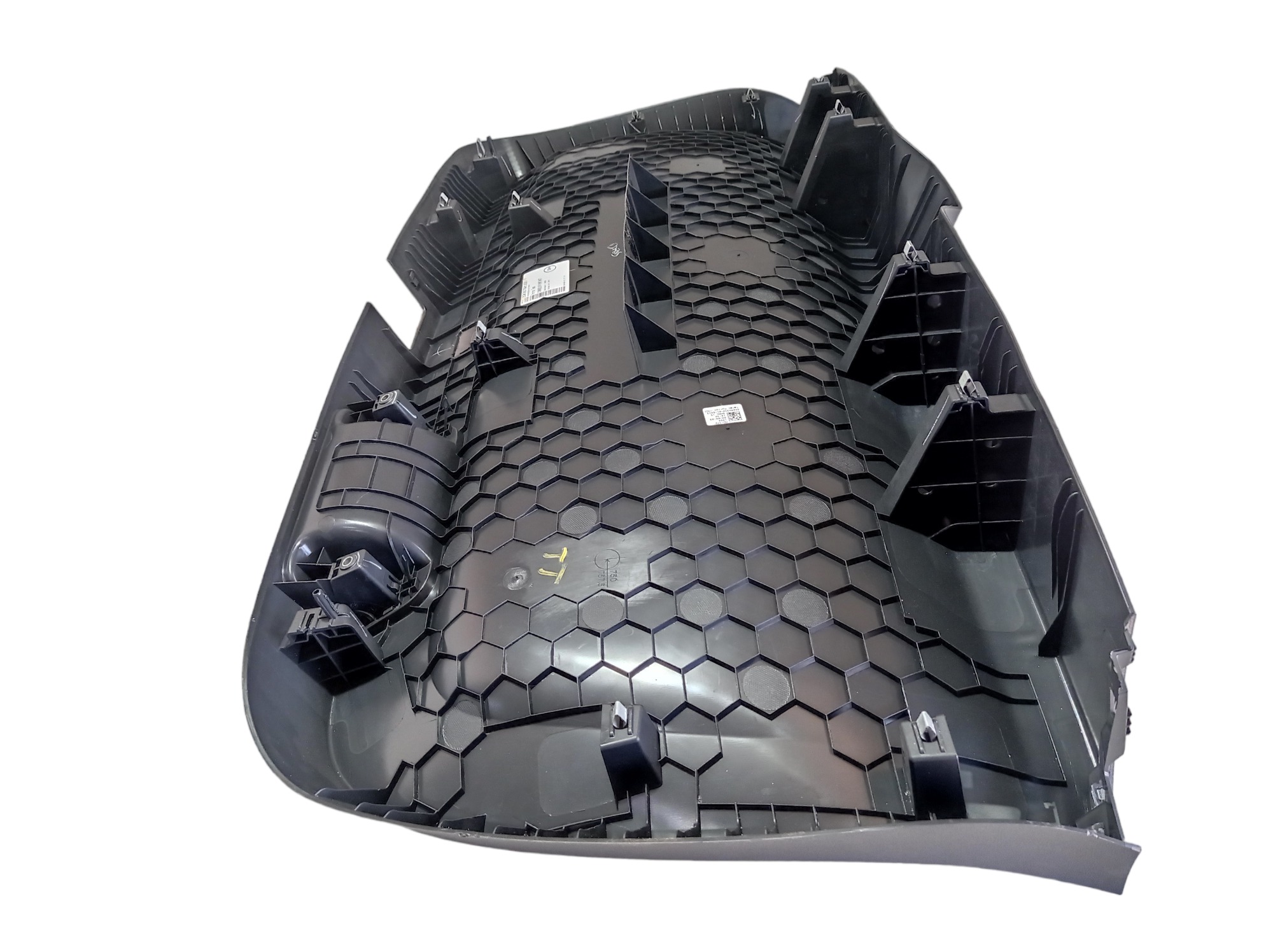 Acabamento Interno Tampa Traseira Vw Taos 2022 2024 V601 7