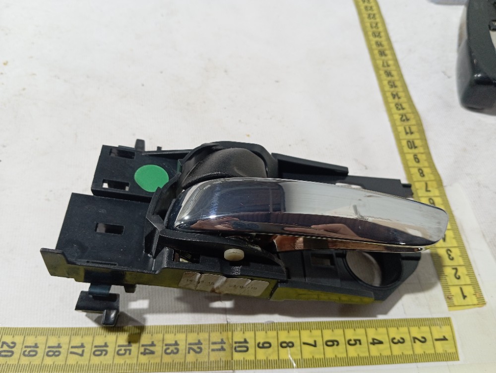 Maçaneta Int Porta Tras Esquerda Honda Hrv 2017 A 2021 V660 Traseira 7