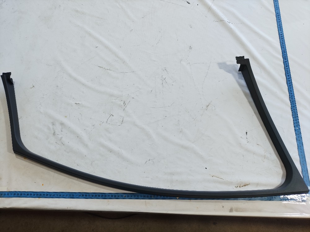 Acabamento Interno Porta Dianteiro Esq Nissan Leaf 2023 V632 8