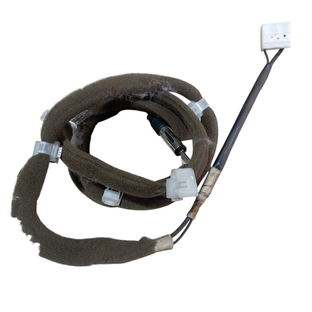 Chicote Antena Toyota Land Cruiser Prado 2005 V620 2
