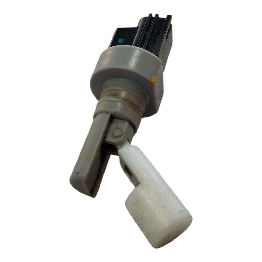 Sensor Nivel Reser Parabrisa Land Rover Defender 2022 V645 7