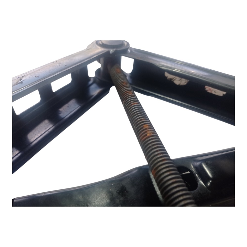 Macaco Jac Ej7 2023 V618 2