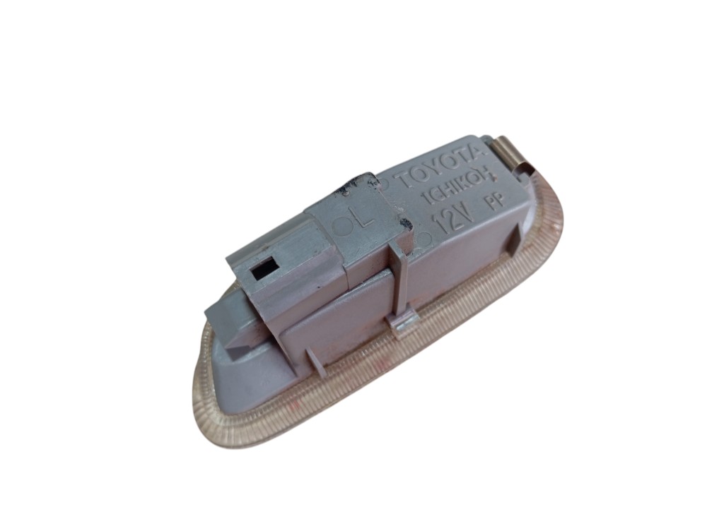 Luz Cortesia Porta Diant Esquerda Land Cruiser Prado 05 V620 2