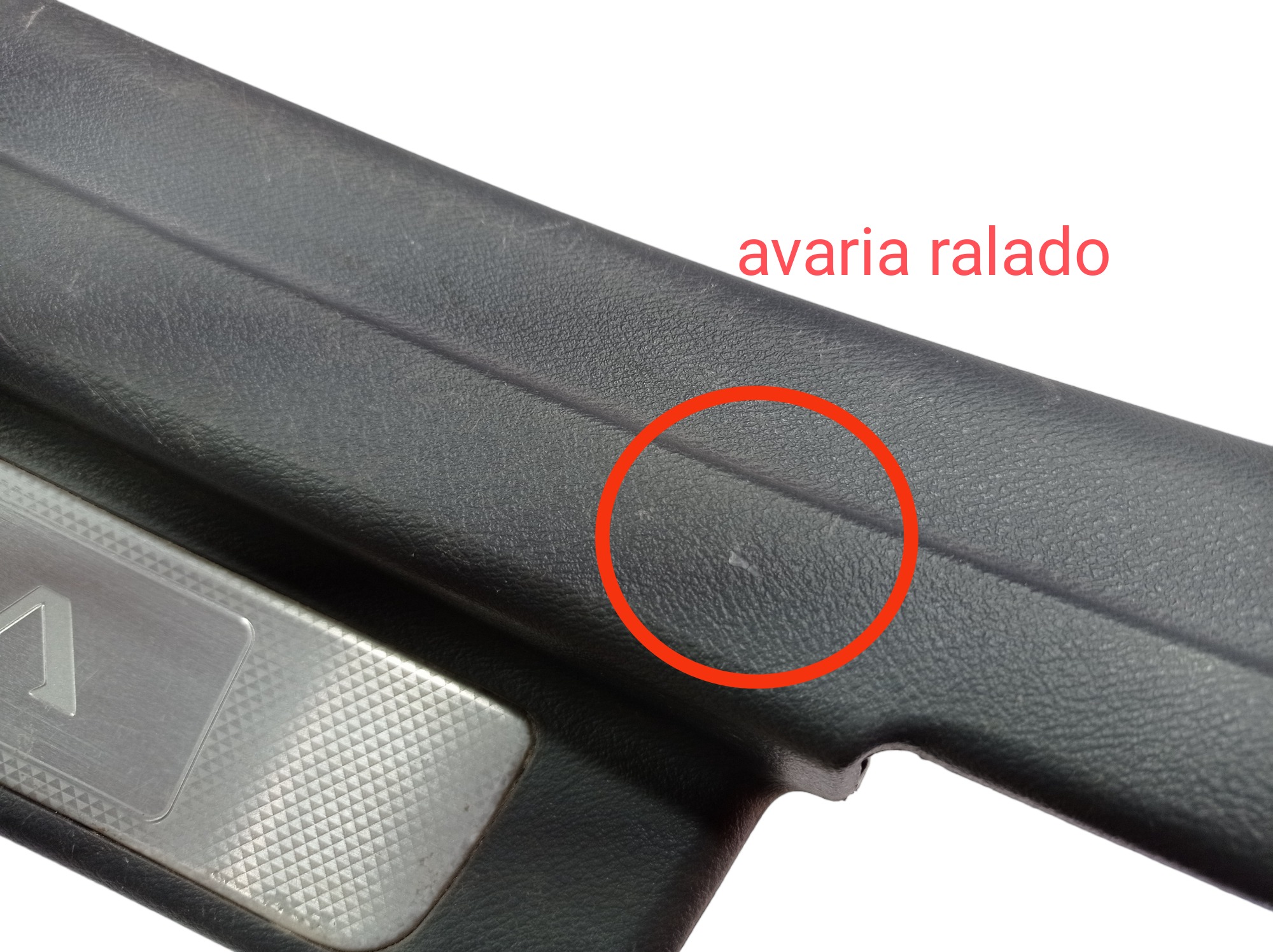 Soleira Traseira Esquerda Hyundai Azera 2011 V579 5