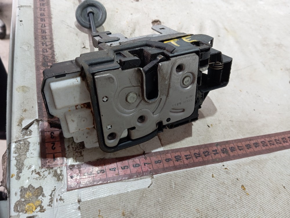 Fechadura Porta Traseira Esquerda Volvo V40 T3 2013 19 V652 7
