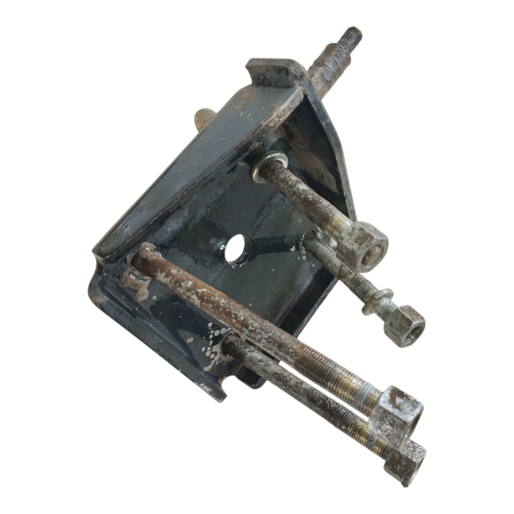 suporte feixo de mola Mitsubishi L200 Sport 2004 a 07 V638 5
