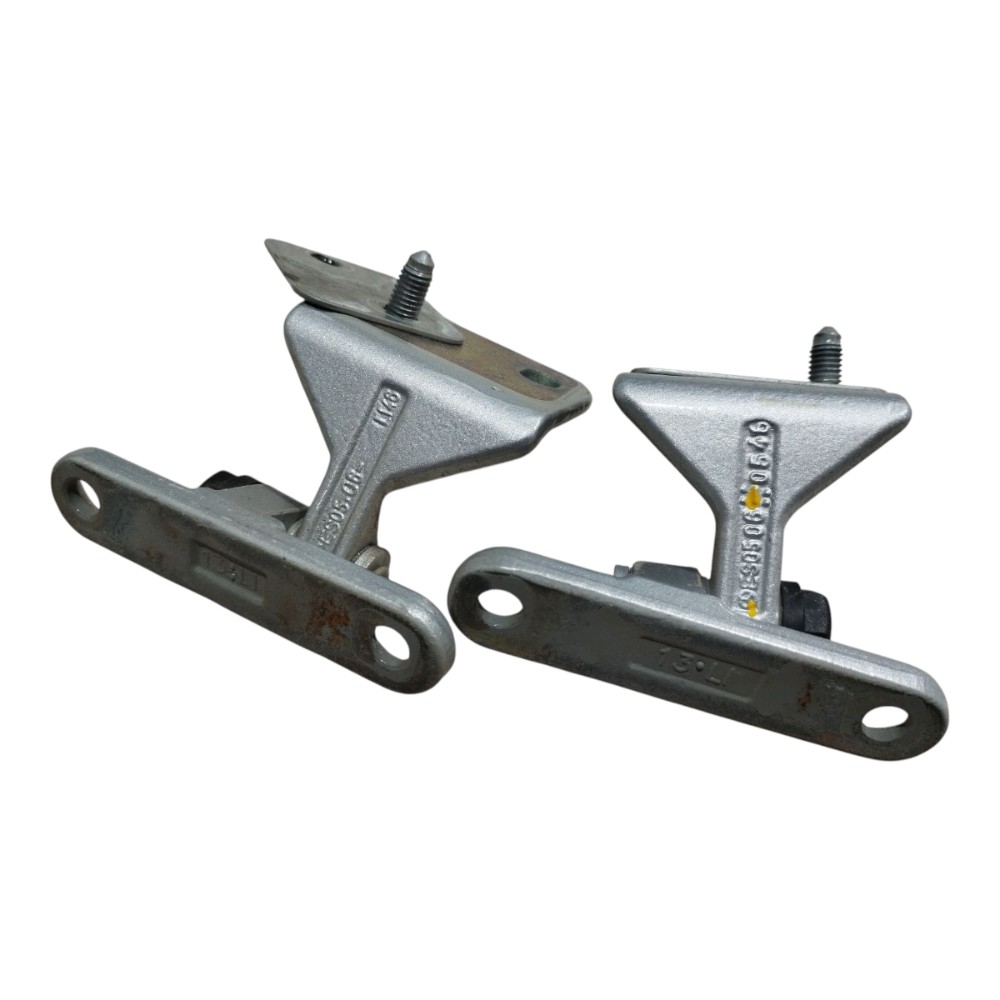 Dobradiça Porta Traseira Esquer Mercedes C180 2002 2007 V661 9