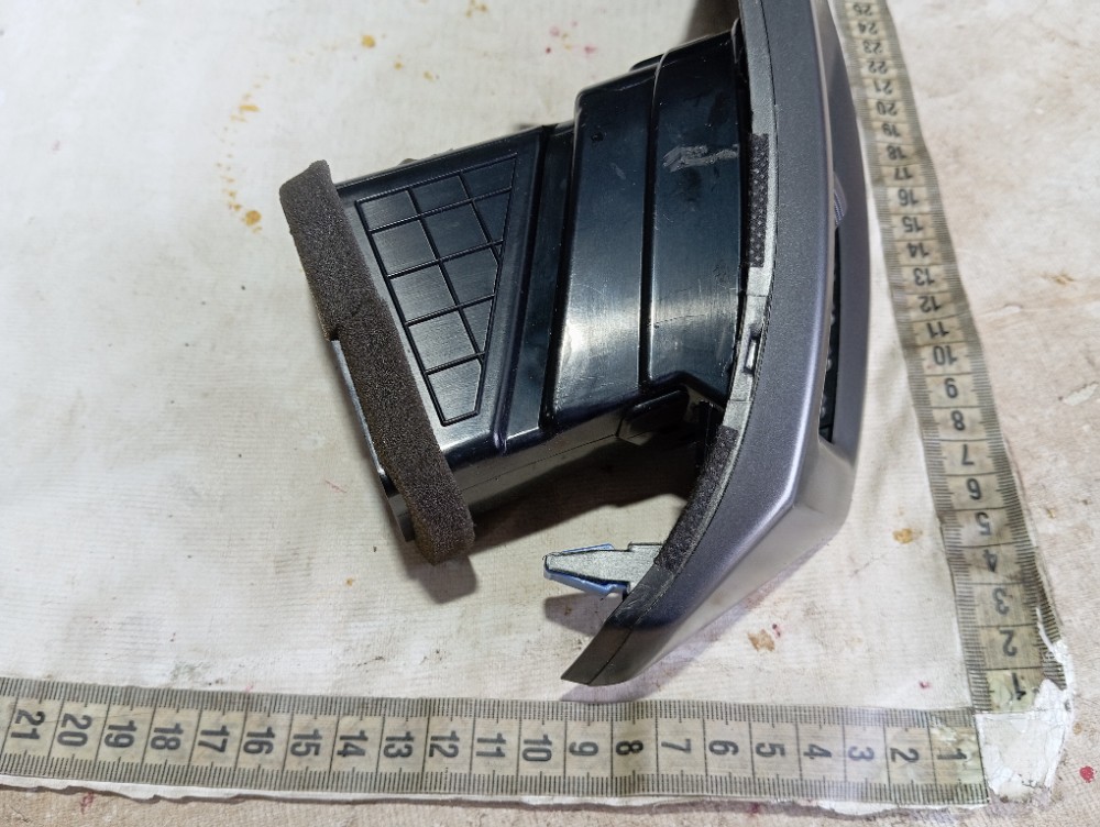 Difusor Ar Direito Central Ssangyong Xlv Dlx 2018 V612 8