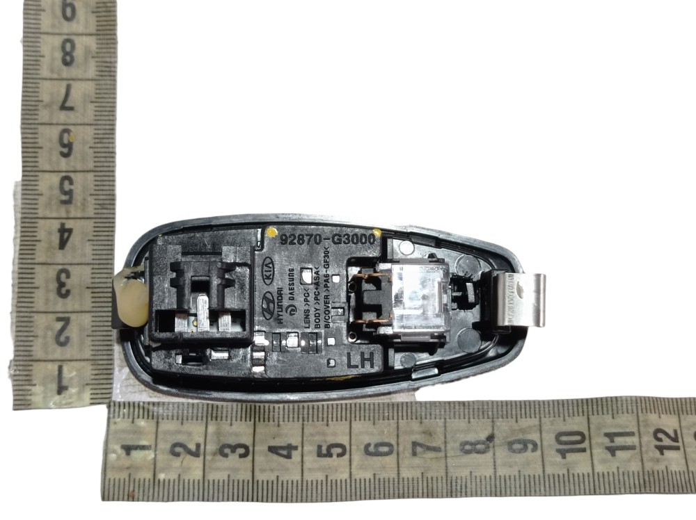 Luz Cortesia Teto Traseira Esquerda Hyundai Creta 2023 V609 8