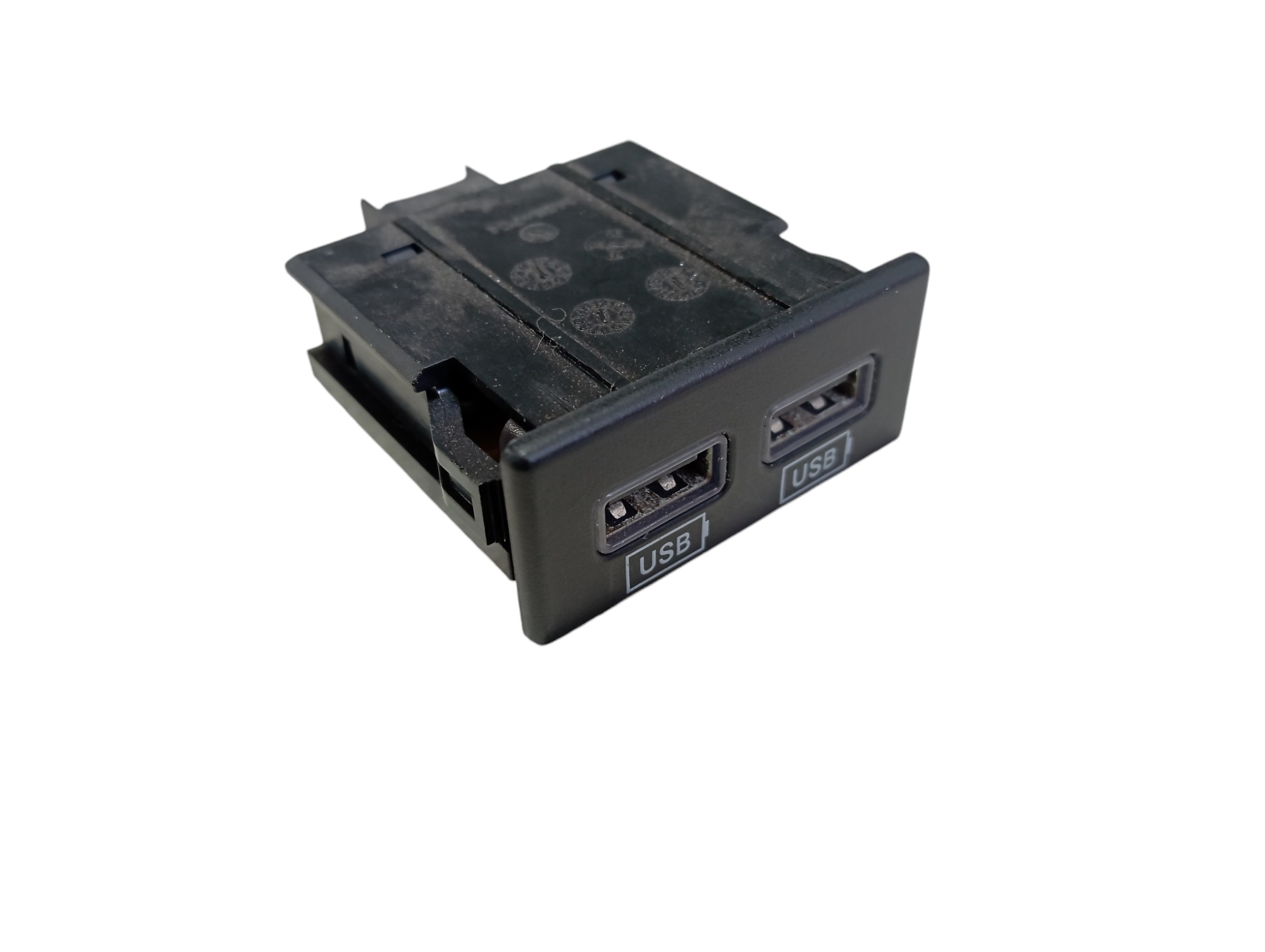 Entrada Usb Jeep Grand Cherokee 2014 V604 1