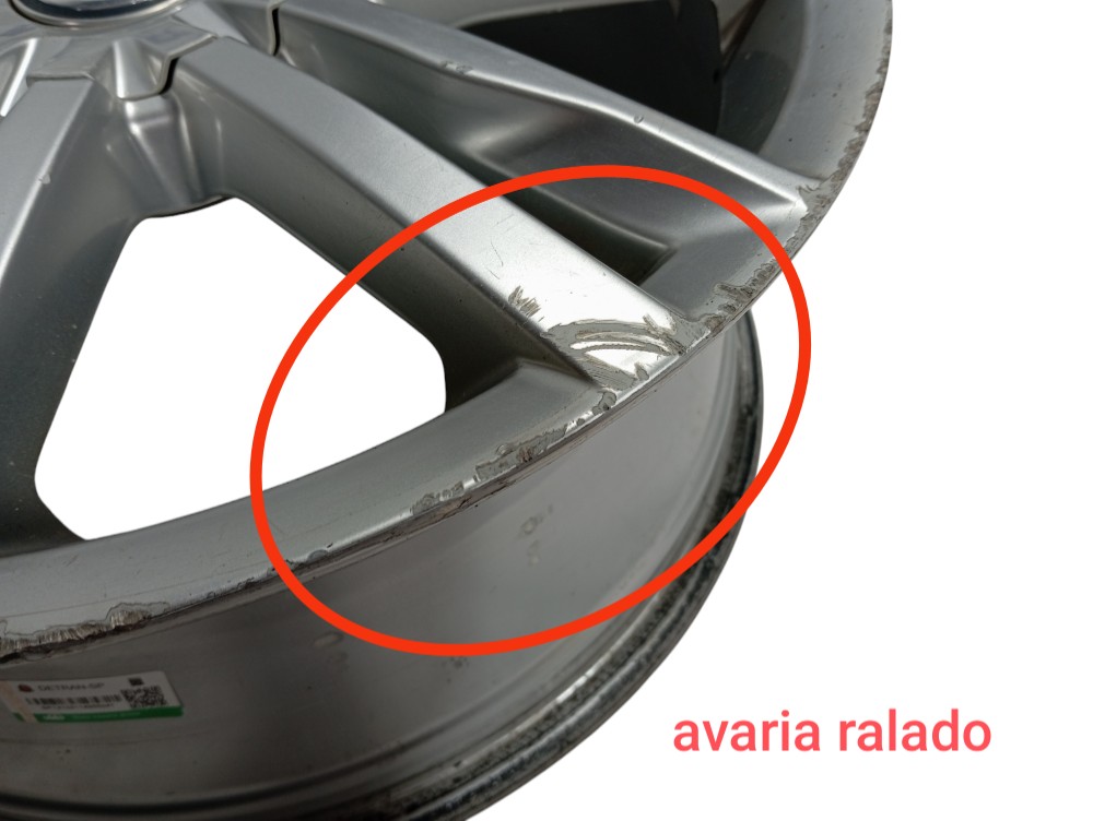 Roda Aro 17 Vw Golf Highline 2015 V626 5