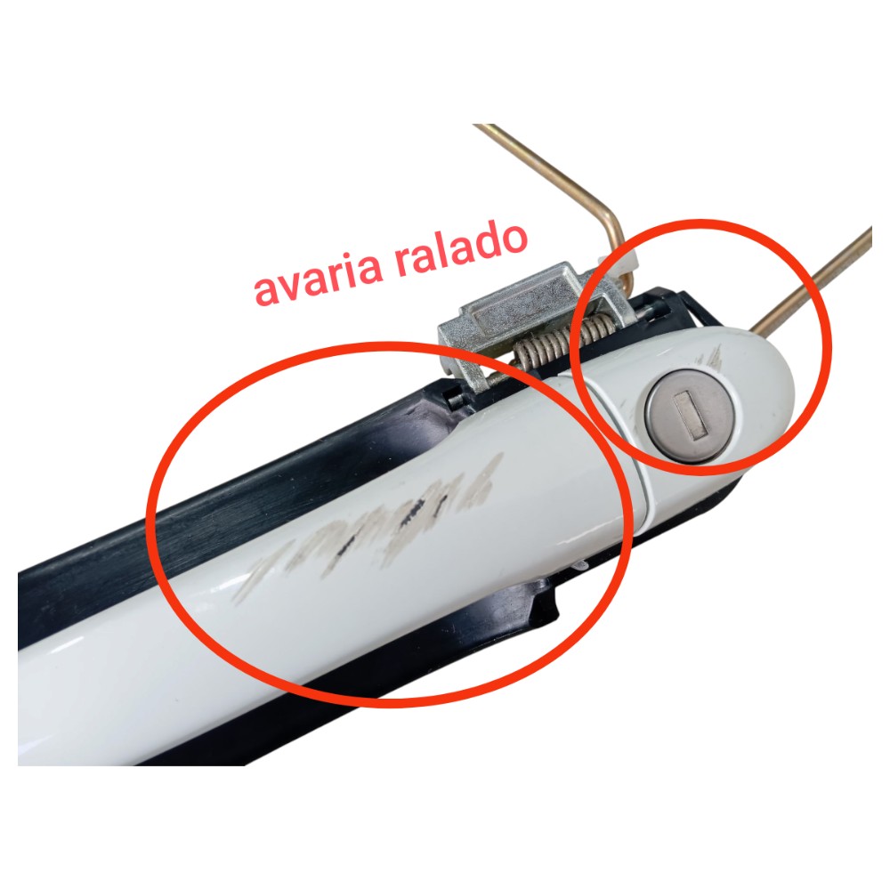 Maçaneta Ext Porta Dianteira Esquerda Fiat Mobi 2024 V654 Branco 3