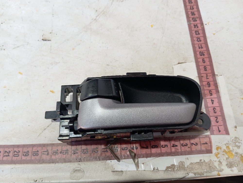 Maçaneta Int Porta Traseira Esq Grand Vitara 2012 2015 V643 Traseira 7
