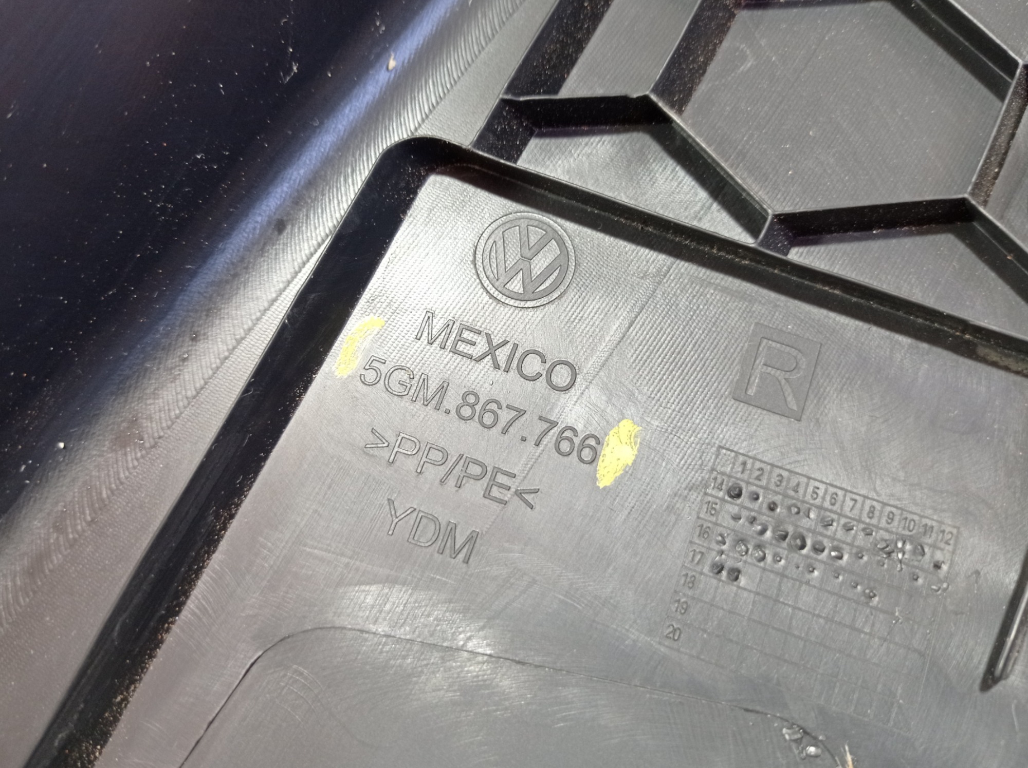 Acabamento Interno Coluna Direita Vw Golf Tsi 2017 V585 9