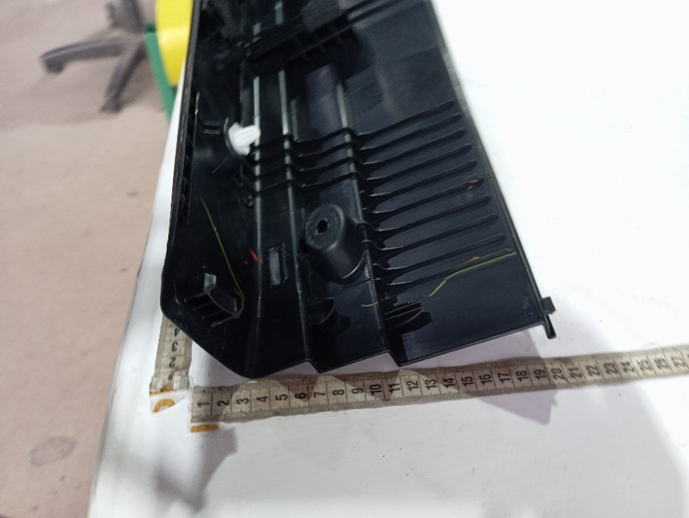 Acabamento Porta Malas Hyundai Creta 2023 V609 9