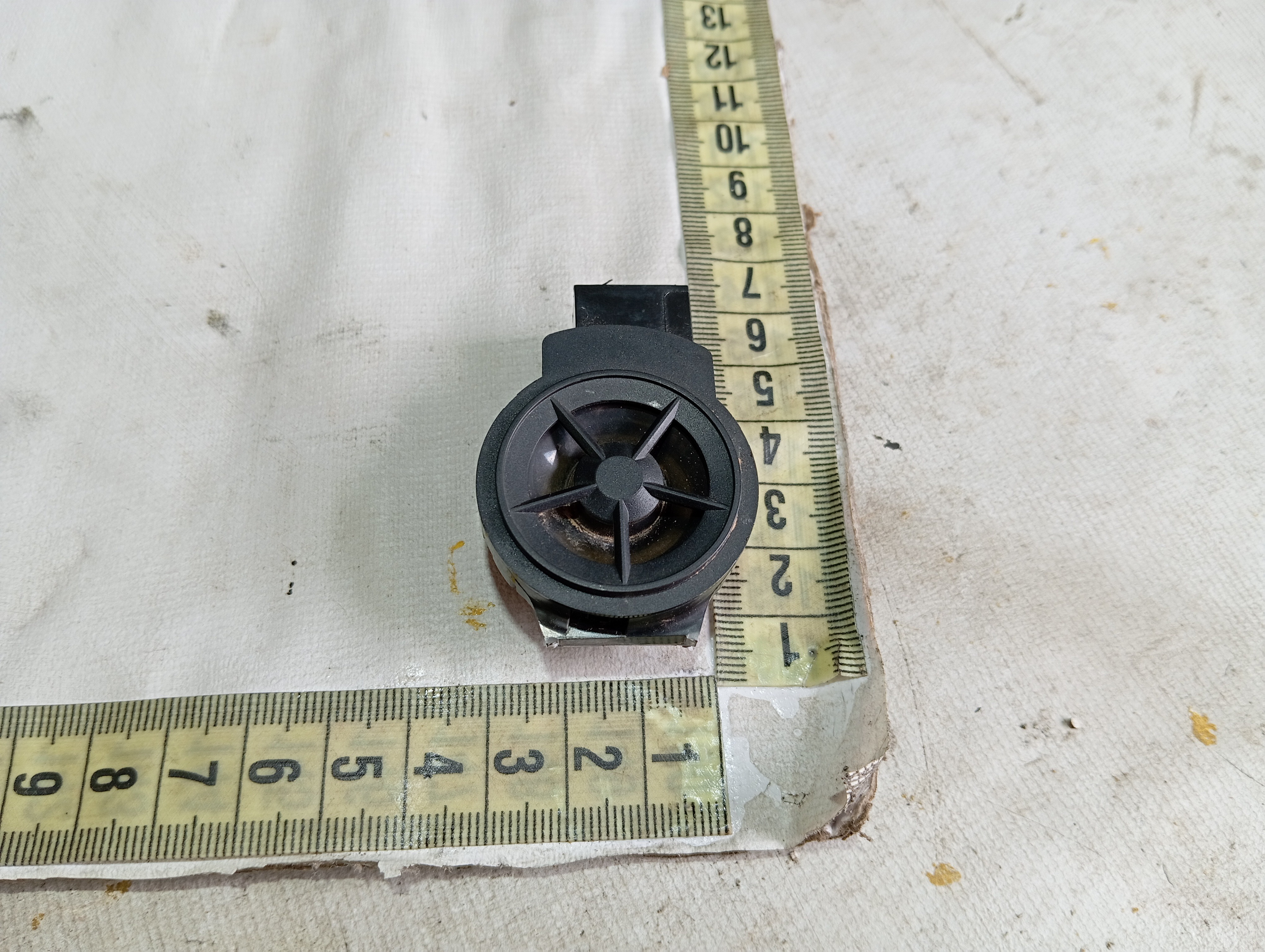 Tweeter Coluna Dianteira Esquerda Nissan Leaf 2022 V589 Preto 8