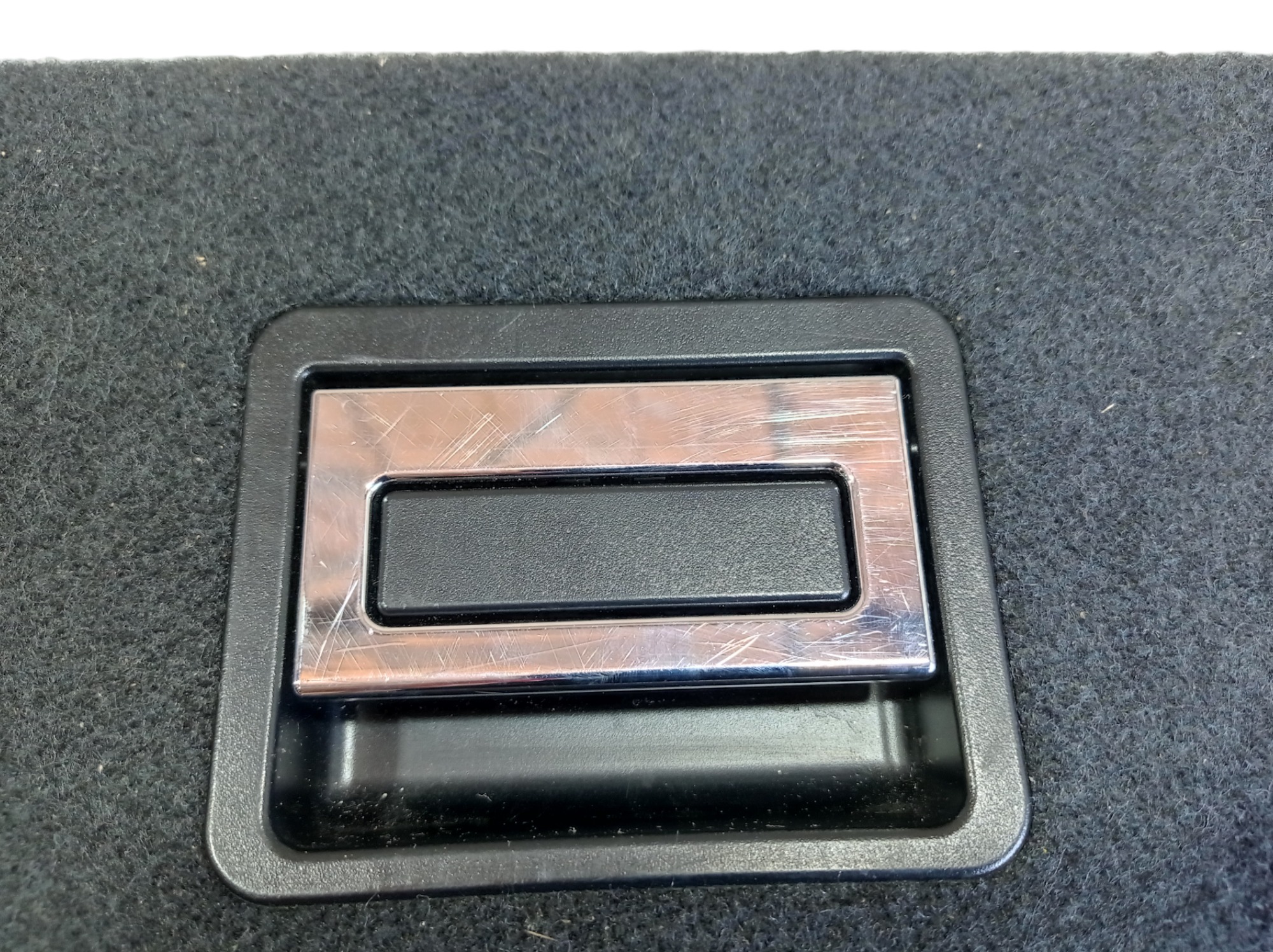 Tampão Porta Malas Lexus Rx 450hl 2021 58410-48170 V576 Preto 8