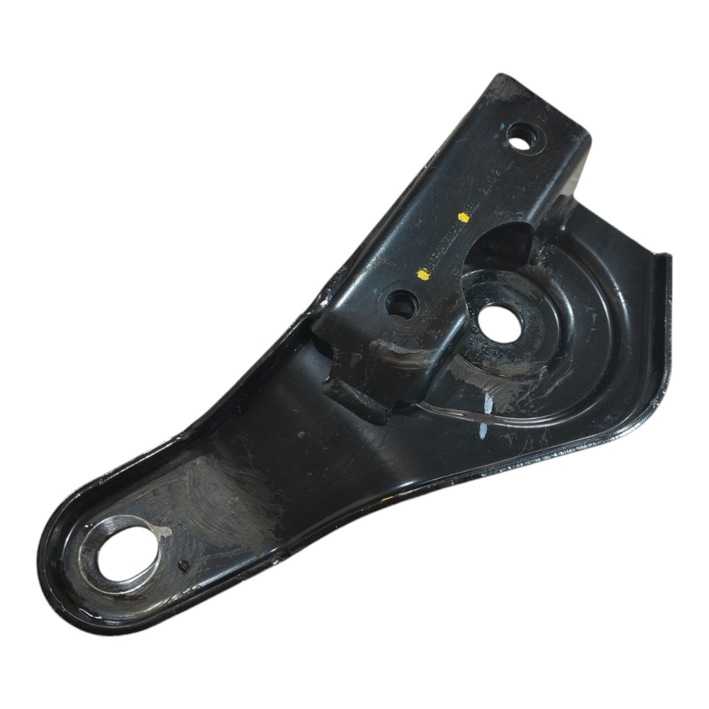 Suporte traseira esq barra Byd Song Plus 2023 A 25 V642 2