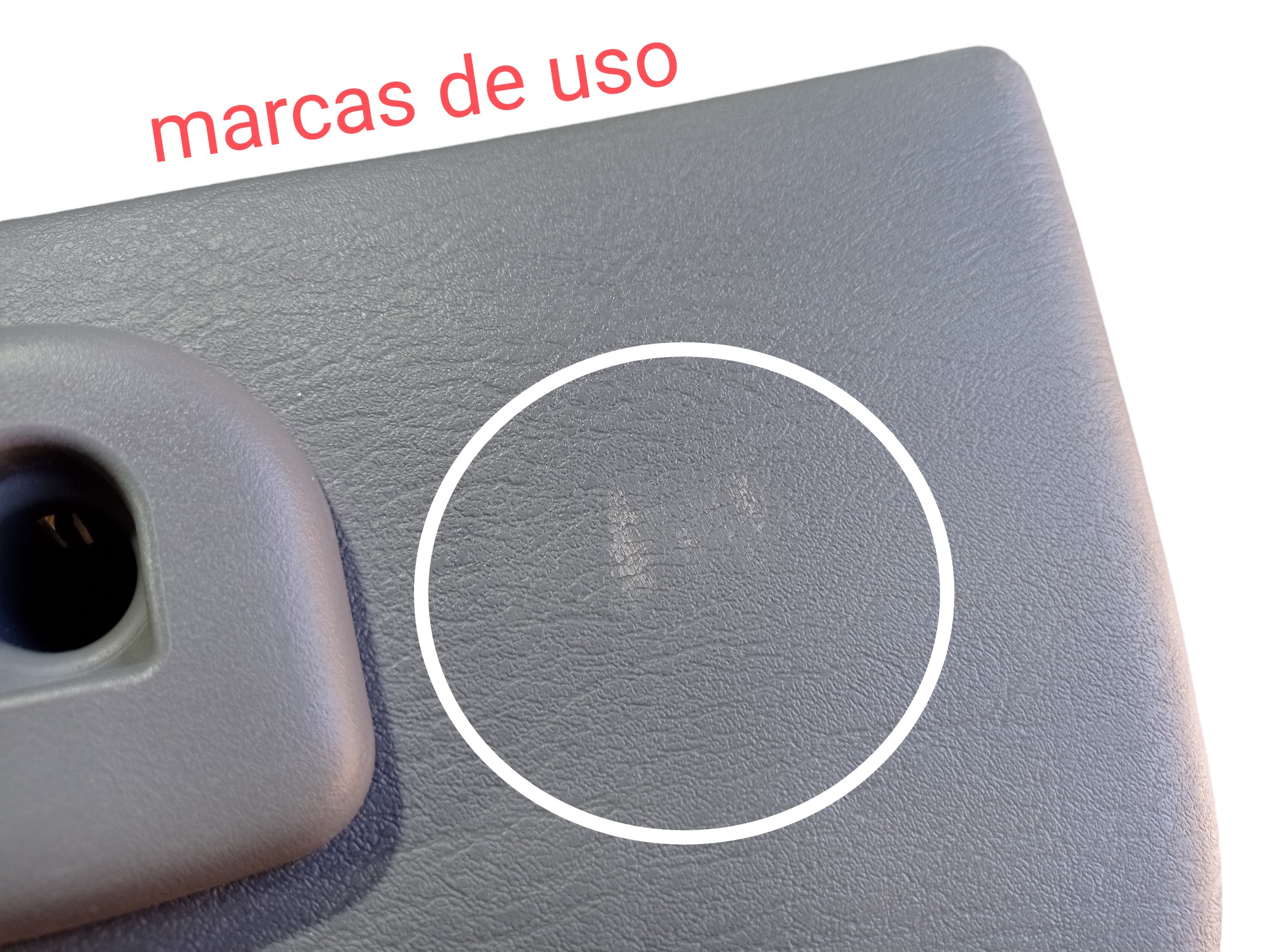 Acabamento Direito Porta Malas Grand Caravan Ltd 2005 V586 8