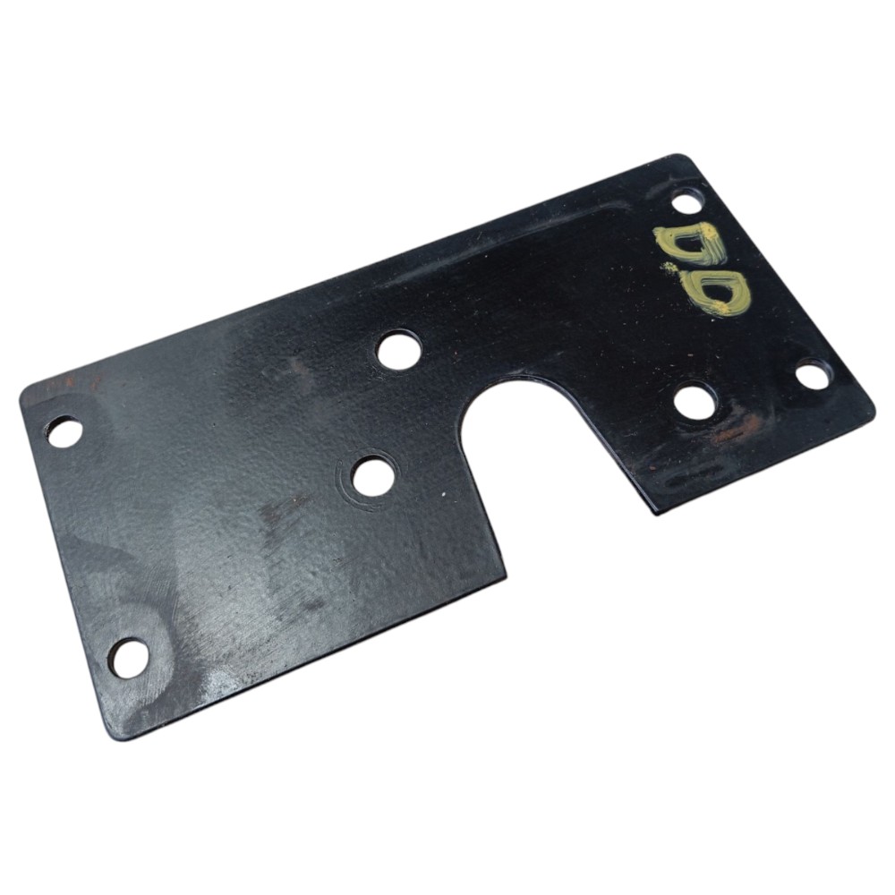 Suporte Fechadura Porta Dianteira Direita Troller T4 11 V650 2