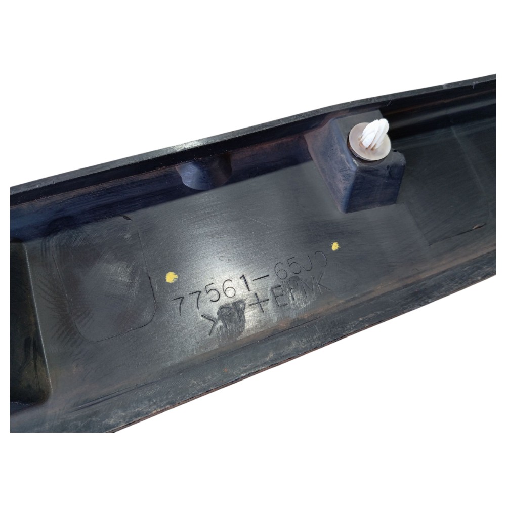Spoiler Lateral Direito Suzuki Grand Vitara 2012 A 2015 V649 8