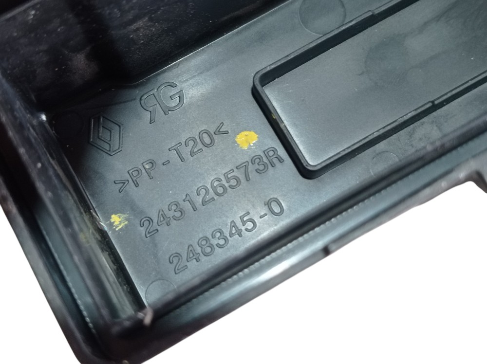 Tampa Caixa Fusível Renault Zoe Neo Int 2023 V617 7