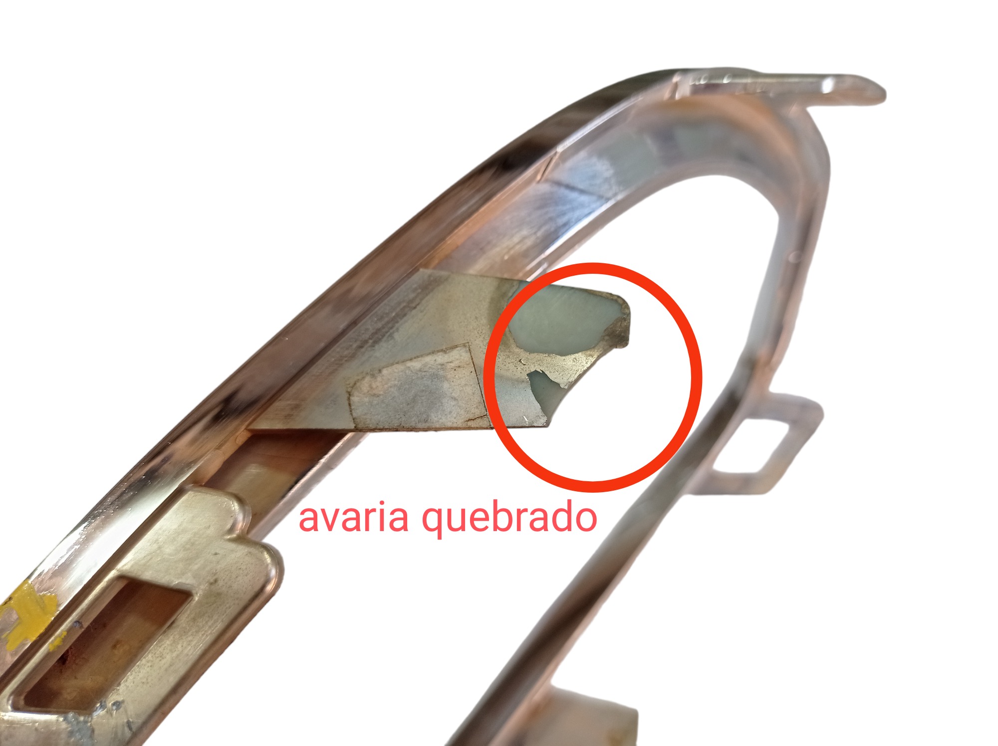 Moldura Farol De Milha Direito Fiat Toro 2016 A 2021 V347 Cromado Direito 8