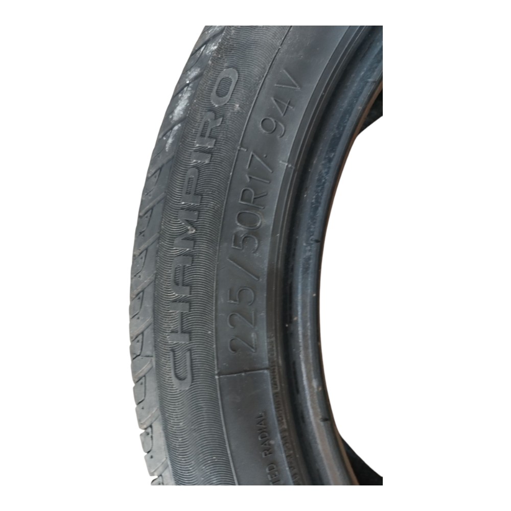 Pneu Aro 17 Gt Radial Champiro 225/50 R17 V637