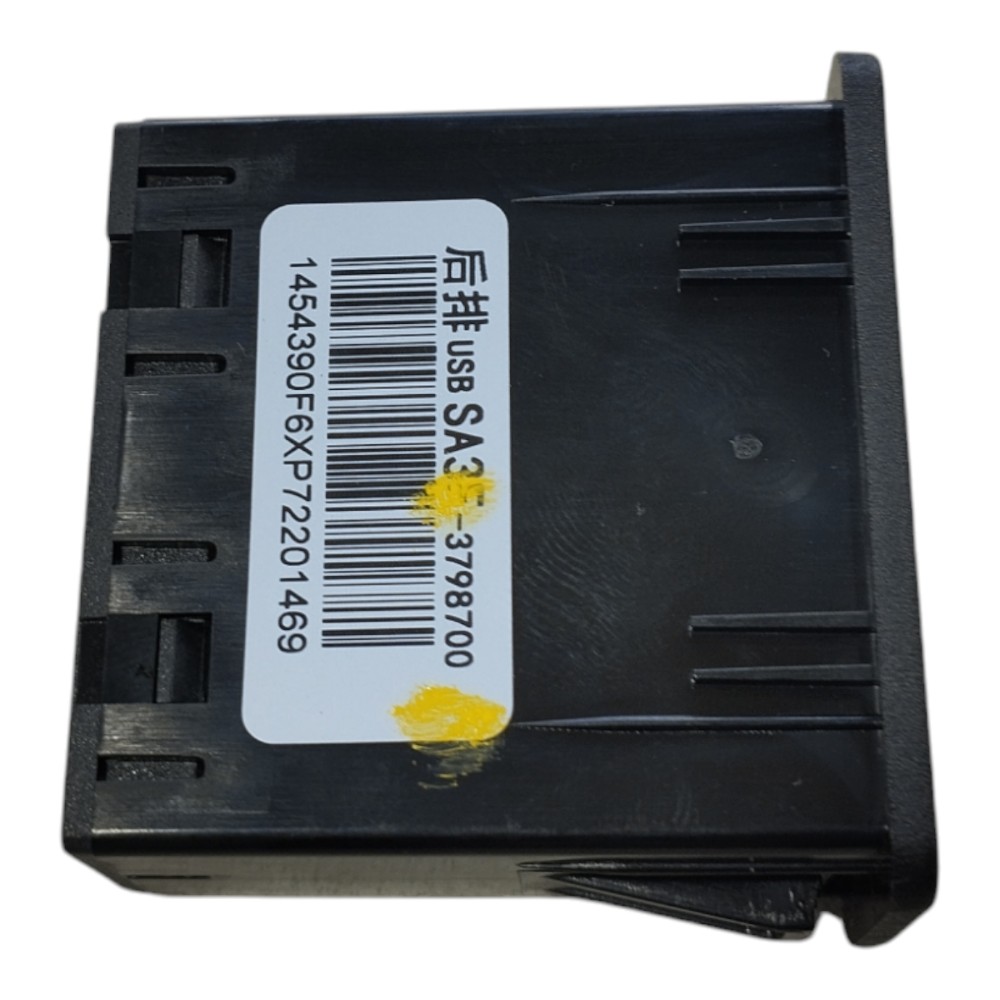 Entrada Usb Console Byd Dolphin Gs 2024 2025 V628 6