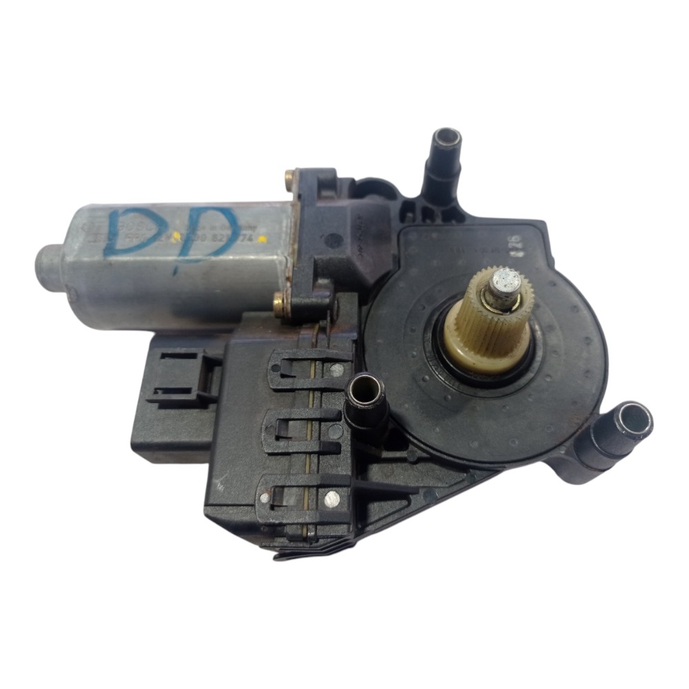 Máquina De Vidro Dianteiro Direito Audi A6 2002 V261 4