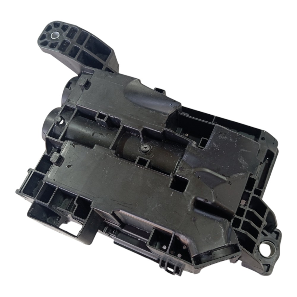 Suporte Caixa Fusível Externa Gm Tracker 2020 2025 V627 3