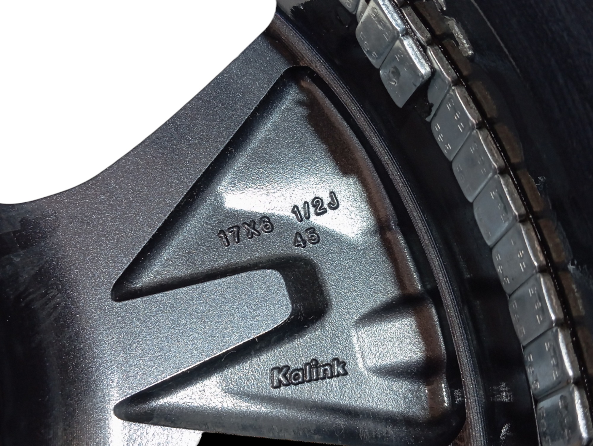 Roda Aro 17 Nissan Leaf 2022 V589 9